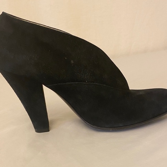 MARC JACOBS Suede Black Booties Made In Italy Sz 39 Euro (US 8) Shoes Heels - Picture 9 of 12